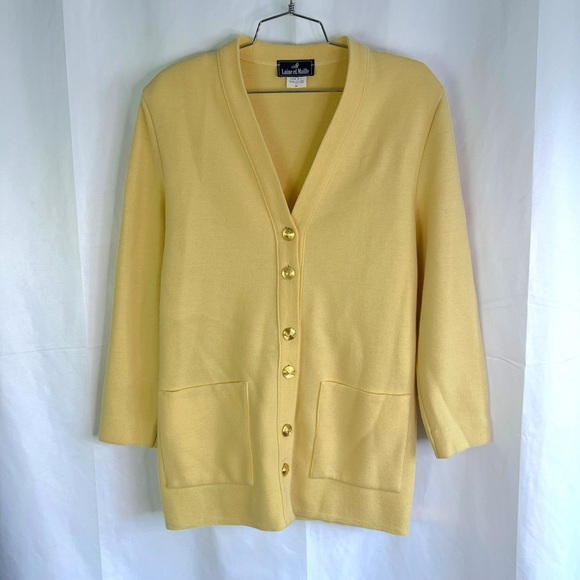 LAINE ET MAILLE VINTAGE OVERSIZED CARDIGAN  WOOL BUTTON DOWN SWEATER GOLD BUTTON - Picture 9 of 12